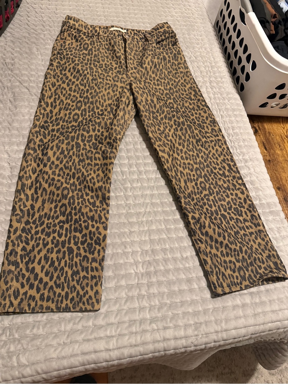 Levi's Women's Wide Leg Pants in Tan and Black Leopard Print